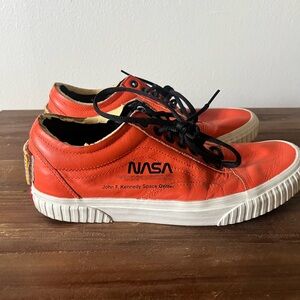 Vans NASA Old Skool SpaceVoyager Firecracker. Men’s size 10.5